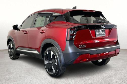 Scarlet Ember T 2026 Nissan Kicks SR