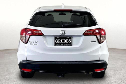 White 2016 Honda HR-V EX