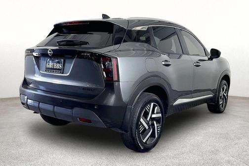 Gun Metallic 2026 Nissan Kicks SV