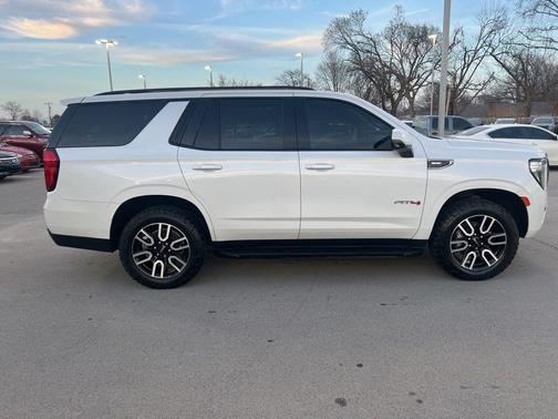 2021 GMC Yukon AT4