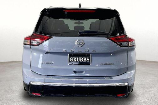 Boulder Gray Metallic 2024 Nissan Rogue Platinum