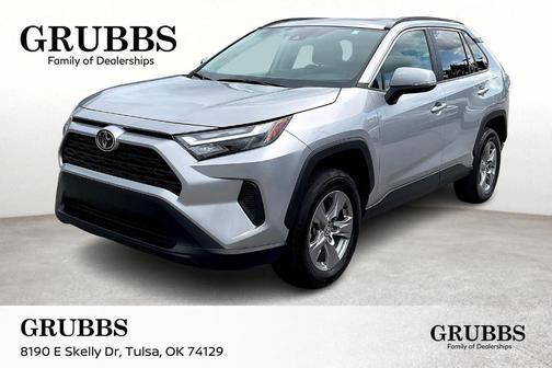 2022 Toyota RAV4 XLE