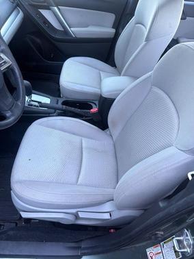 Jasmine Green Metallic 2014 Subaru Forester 2.5i