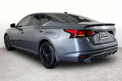 Gun Metallic 2026 Nissan Altima 2.5 SV