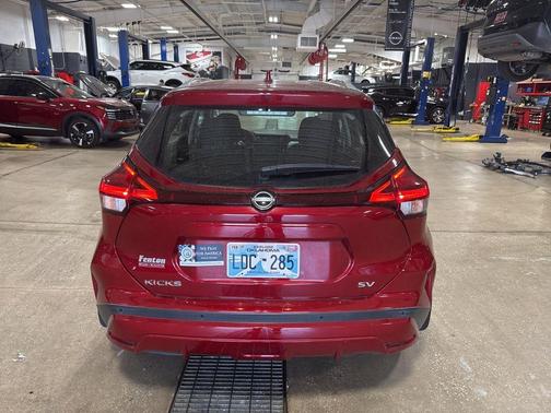 Scarlet Ember 2022 Nissan Kicks SV