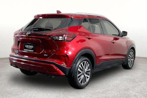Scarlet Ember 2022 Nissan Kicks SV