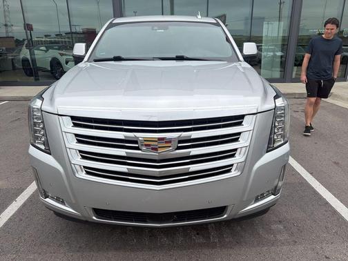 Radiant Silver Metallic 2019 Cadillac Escalade ESV Platinum