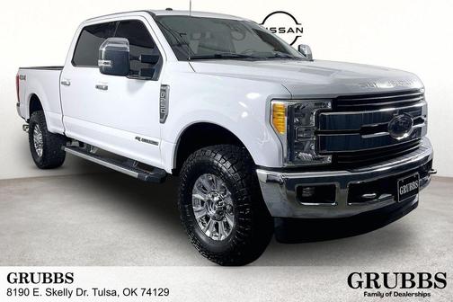 Oxford White 2017 Ford F-250 King Ranch