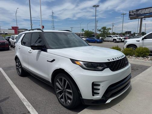White 2022 Land Rover Discovery P360 S R-Dynamic