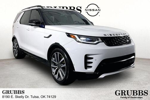 Fuji White 2022 Land Rover Discovery P360 S R-Dynamic