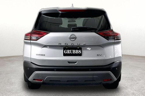 Brilliant Silver Metallic 2023 Nissan Rogue SV