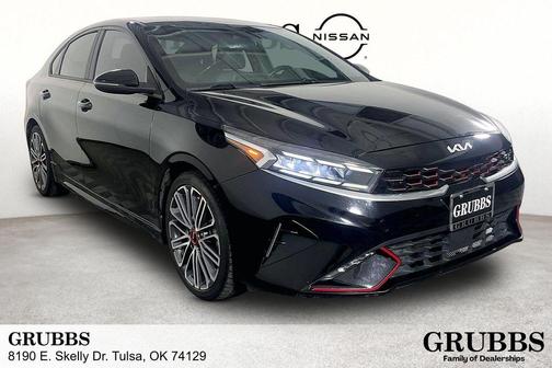 Aurora Black Pearl 2022 Kia Forte GT