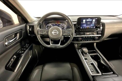Black 2023 Nissan Pathfinder SL