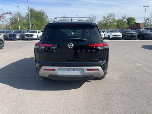 Black 2023 Nissan Pathfinder SL