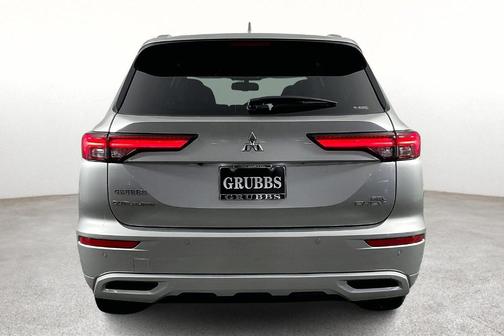 2024 Mitsubishi Outlander PHEV SEL