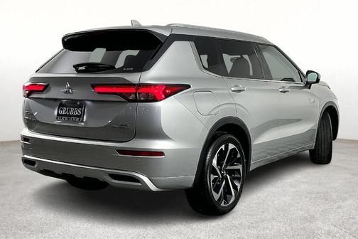 2024 Mitsubishi Outlander PHEV SEL
