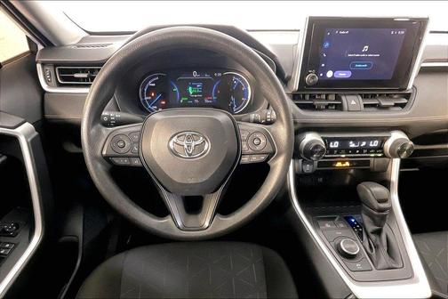 Ice 2025 Toyota RAV4 Hybrid XLE