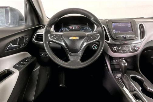 Mosaic Black Metallic 2019 Chevrolet Equinox LS