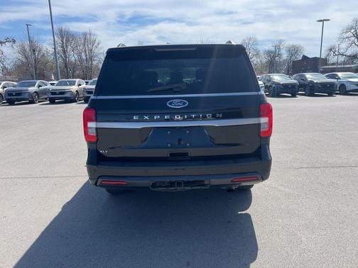 2022 Ford Expedition XLT