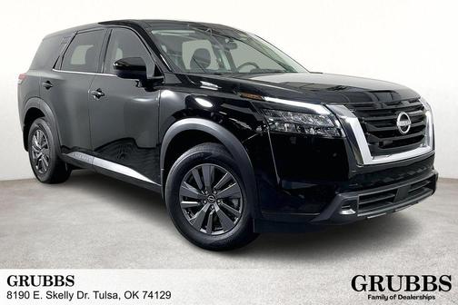 Black 2025 Nissan Pathfinder S