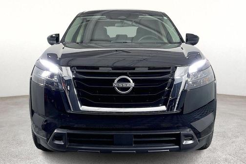 Black 2025 Nissan Pathfinder S