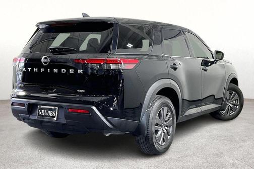 Black 2025 Nissan Pathfinder S
