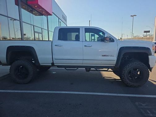 2017 GMC Sierra 2500 SLT