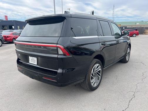 2025 Lincoln Navigator Reserve