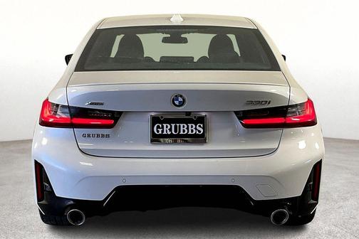 2024 BMW 330 i xDrive