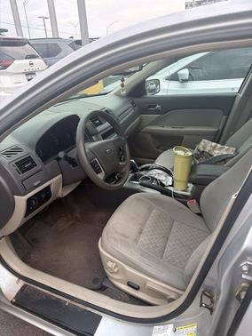 Brilliant Silver Metallic 2010 Ford Fusion SE