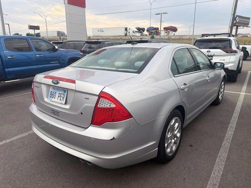 Brilliant Silver Metallic 2010 Ford Fusion SE