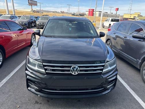 2019 Volkswagen Tiguan 2.0T SEL R-Line