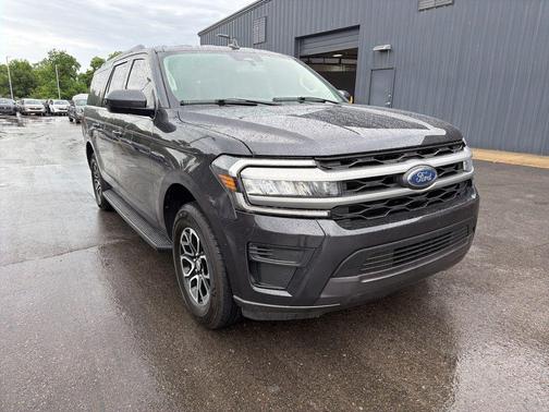 Gray Metallic 2024 Ford Expedition Max XLT