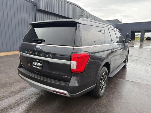 Gray Metallic 2024 Ford Expedition Max XLT