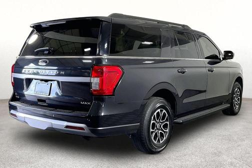 Gray Metallic 2024 Ford Expedition Max XLT
