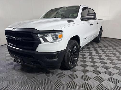 Bright White Clearcoat 2019 RAM 1500 Tradesman