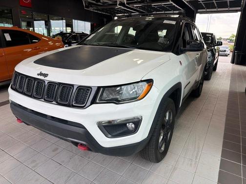 White Clearcoat 2018 Jeep Compass Trailhawk