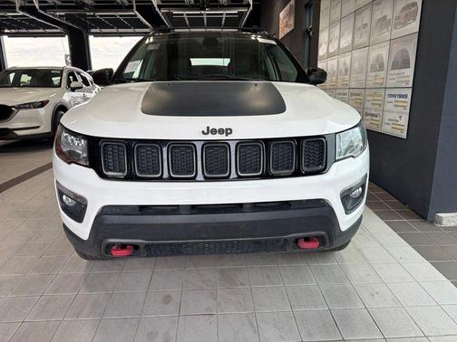 White Clearcoat 2018 Jeep Compass Trailhawk
