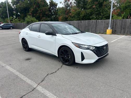 White 2025 Nissan Sentra SR