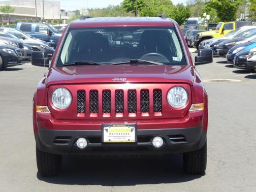 Photo 2 of 23 of 2015 Jeep Patriot Sport