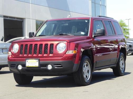 Photo 1 of 23 of 2015 Jeep Patriot Sport