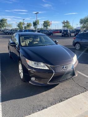Cashmere Metallic 2013 Lexus ES 300h Base