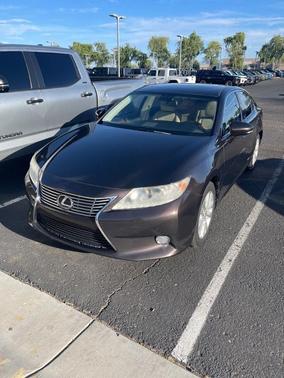 Cashmere Metallic 2013 Lexus ES 300h Base