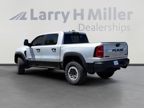 Silver Zynith 2026 RAM 1500 RHO