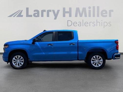 Rip Tide Blue 2026 Chevrolet Silverado 1500 Custom