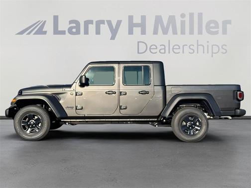 2025 Jeep Gladiator Sport