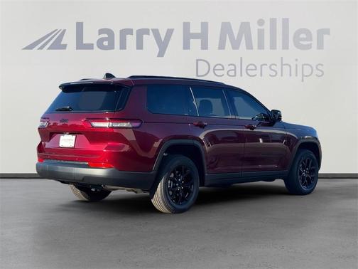 2025 Jeep Grand Cherokee L Laredo