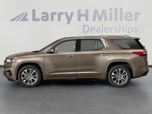 Stone Gray Metallic 2020 Chevrolet Traverse Premier