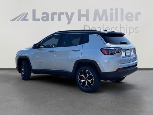 Silver Zynith 2026 Jeep Compass Limited