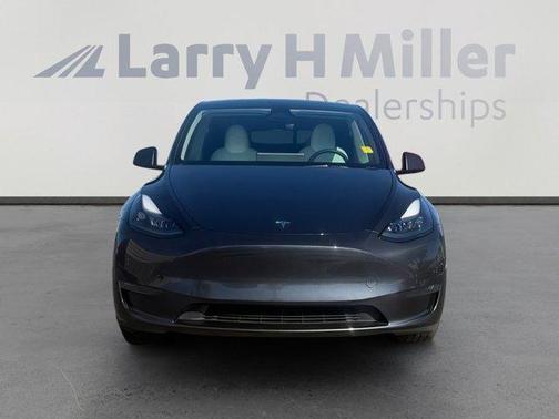 2024 Tesla Model Y Performance